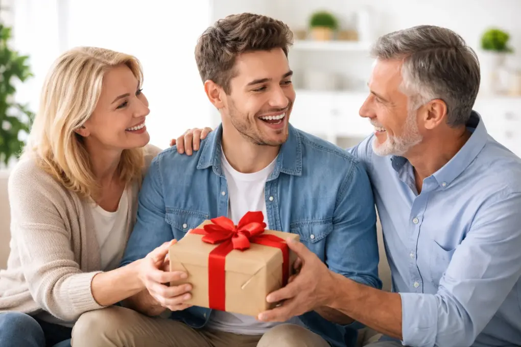 Что подарить взрослому сыну