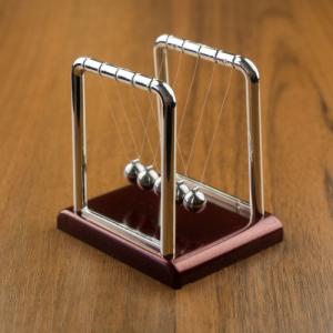 Колыбель Ньютона (малая)