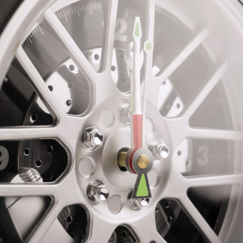 Настенные часы *Колесо*