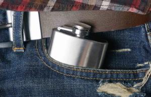 Именная фляжка *Лучшему рыбаку*