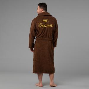 Мужской халат с вышивкой 