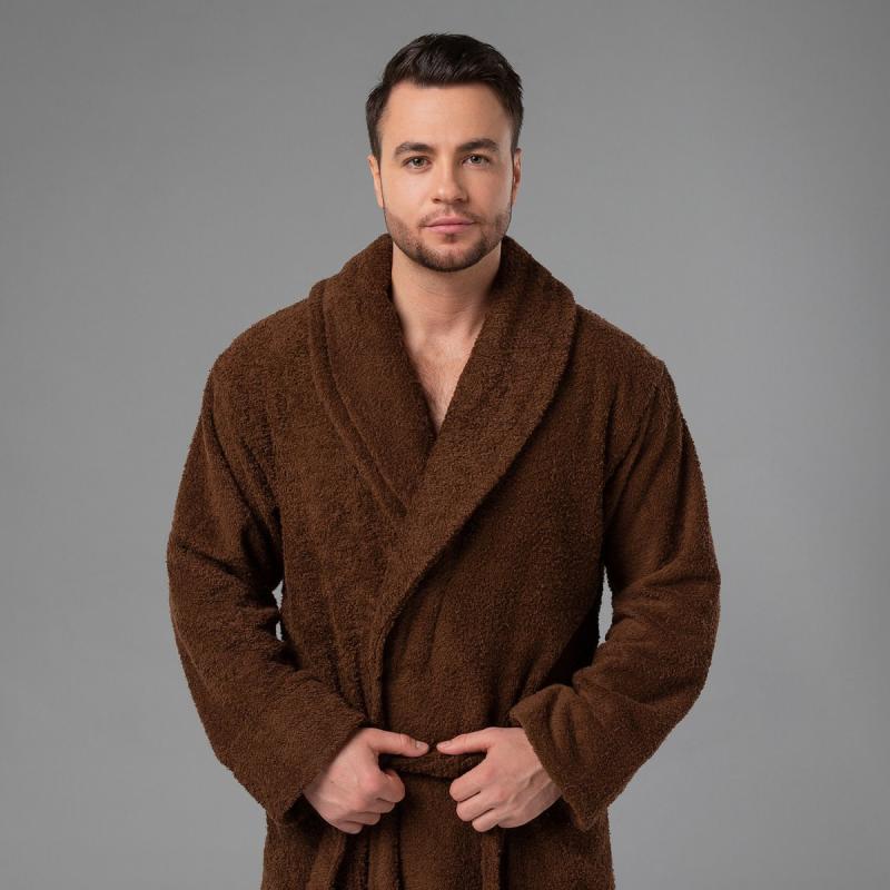 Мужской халат с вышивкой 