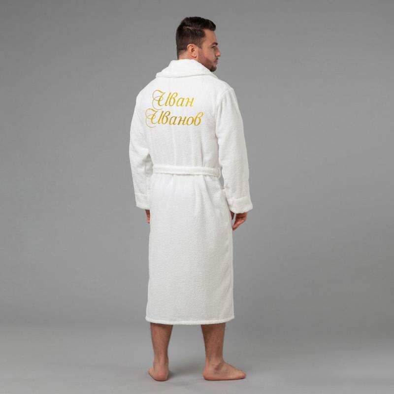 Мужской халат с вышивкой 