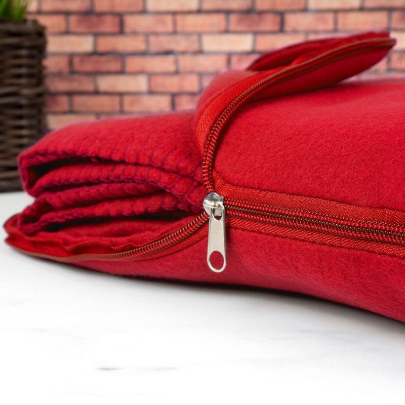 Комплект пледов-подушек 