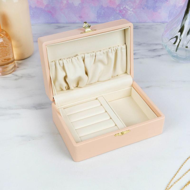 Шкатулка для украшений 