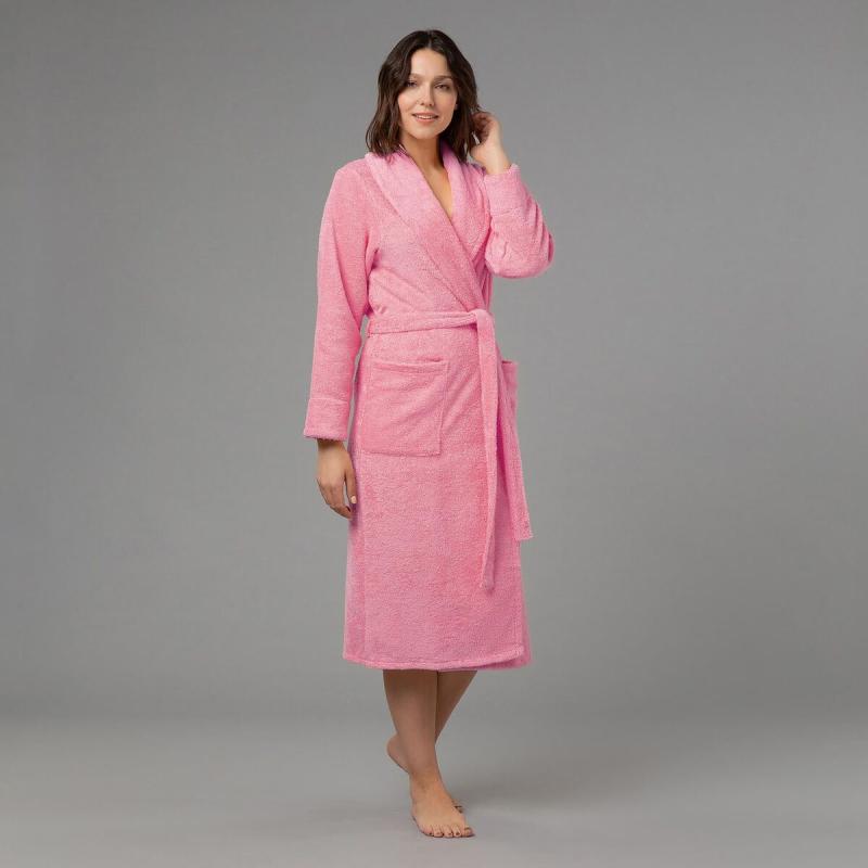 Женский халат с вышивкой 