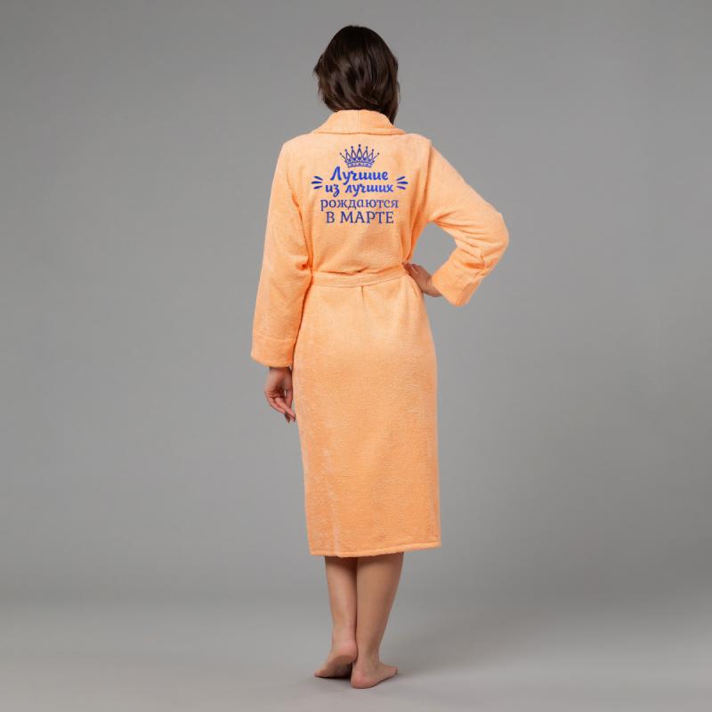 Женский халат с вышивкой 