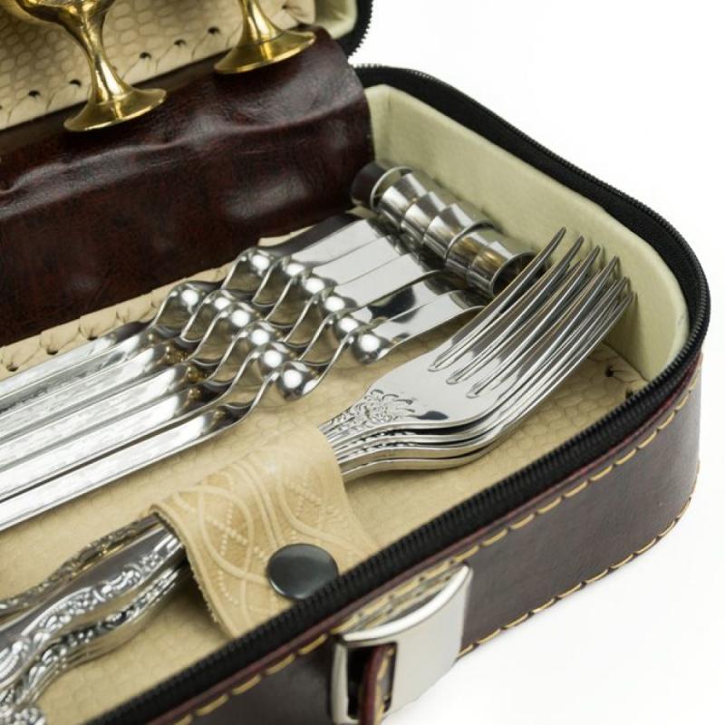 Подарочный набор в мини-кейсе на 6 персон